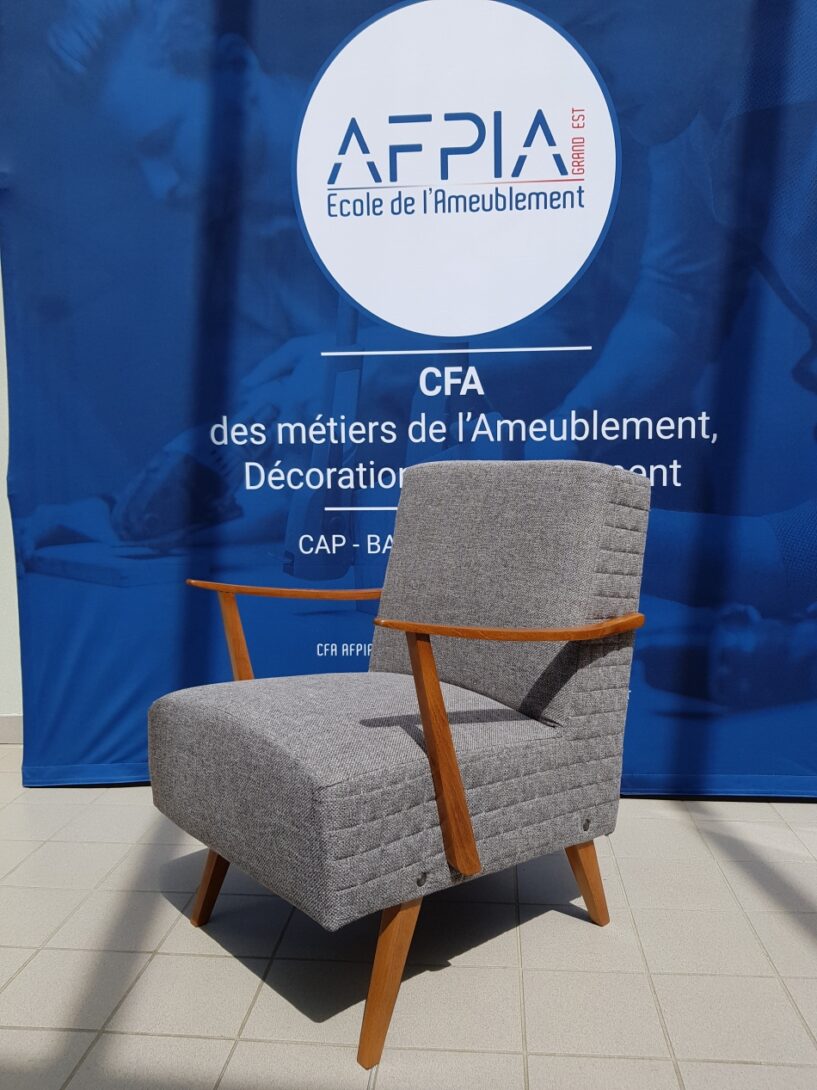 Fauteuil Design par Laure Thiroux – CAP Tapissier Siège