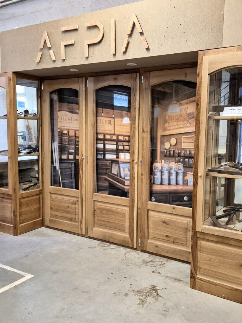 Devanture de boutique – BAC PRO Technicien Menuisier Agenceur